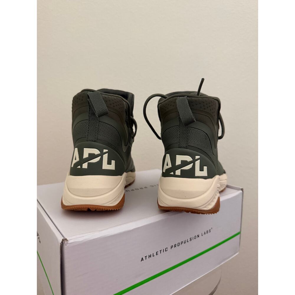 New APL women’s techloom defender sneakers fatigue green pristine - Picture 5 of 6